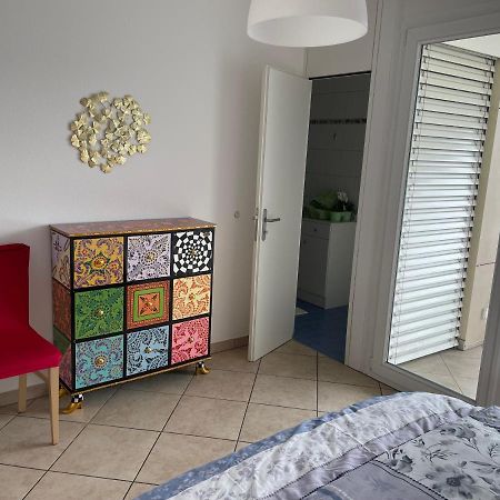 Appartamento 2,5 Con Piscina Nel Cuore Di Locarno 463 Luaran gambar