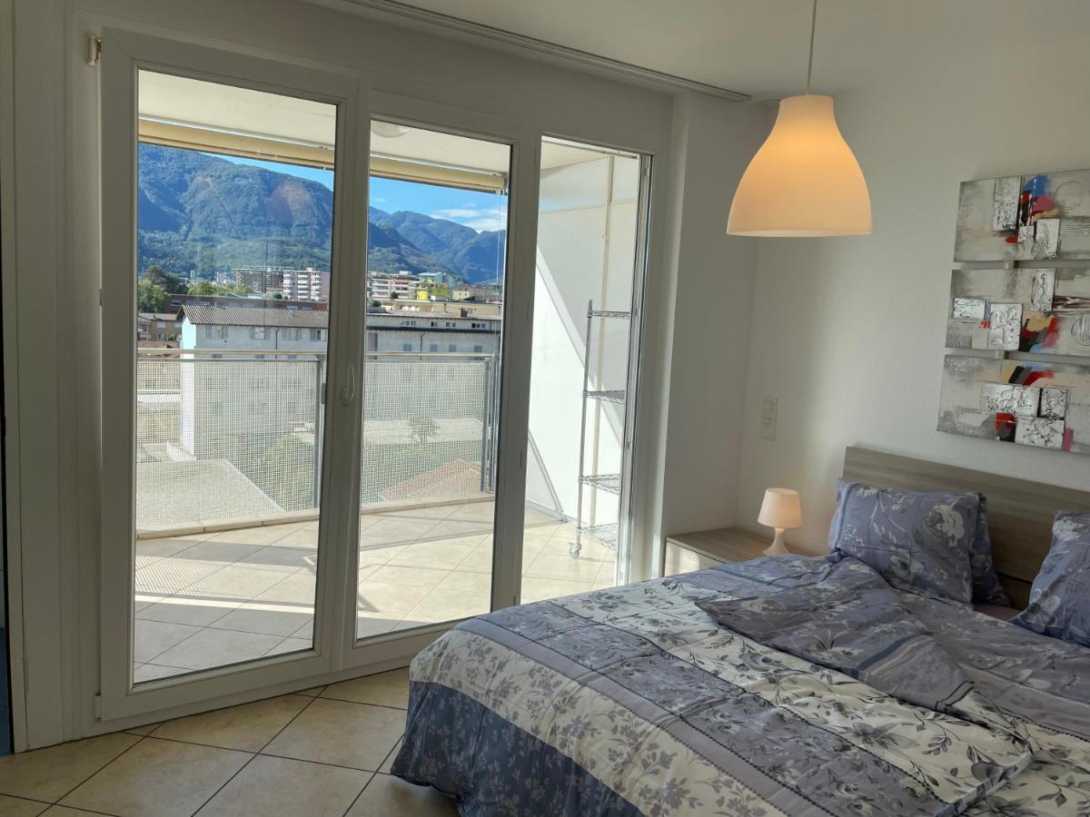 Appartamento 2,5 Con Piscina Nel Cuore Di Locarno 463 Luaran gambar